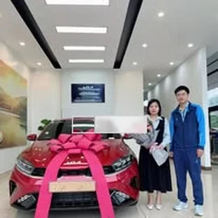 Kia Hà Giang - Hình ảnh hoạt động bán hàng thực tế.